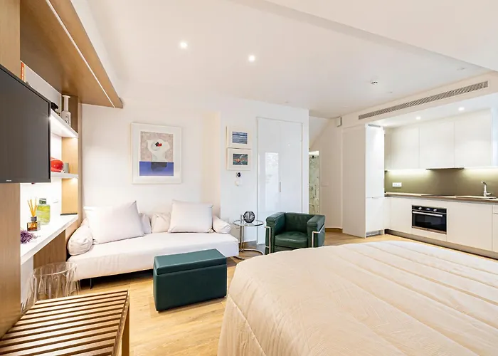 Art-W Executive Apartments
